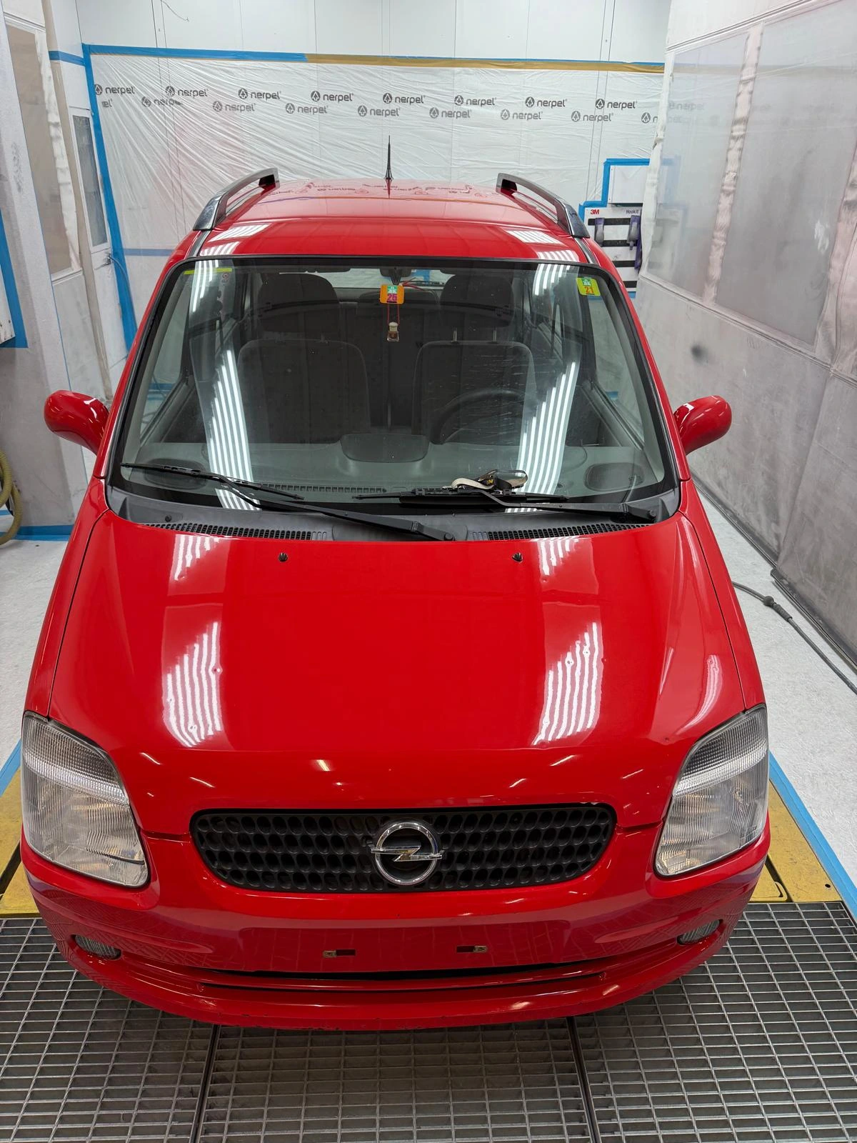 Après RestorFX — vernis restauré